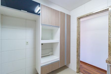 Apartamento para alugar com 78m², 3 quartos e 2 vagasCozinha