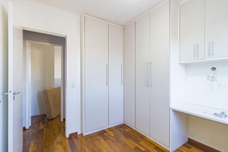 Apartamento para alugar com 78m², 3 quartos e 2 vagasQuarto 2