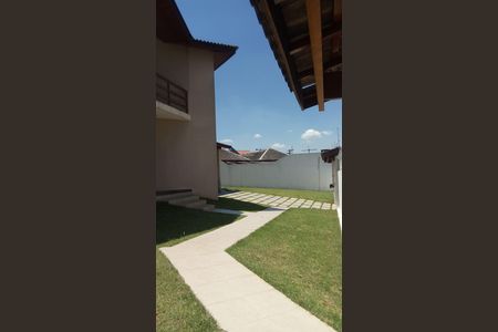 Casa à venda com 360m², 3 quartos e 6 vagas Casa à venda com 360m², 3 quartos e 6 vagasÁrea externa