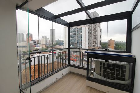 Apartamento à venda com 43m², 1 quarto e sem vagaVaranda