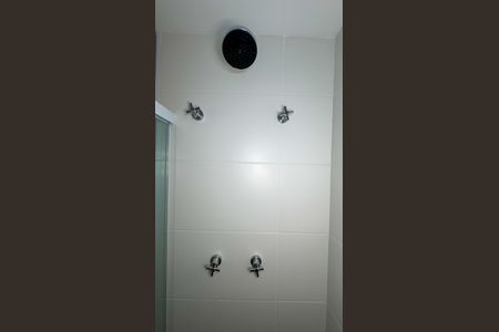 Apartamento para alugar com 50m², 1 quarto e sem vagaBanheiro da Suíte