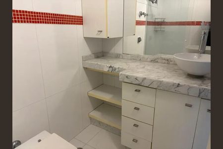 Banheiro de apartamento à venda com 3 quartos, 110m² em Paraíso, São Paulo