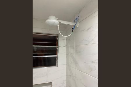 Banheiro da Suíte de casa para alugar com 1 quarto, 41m² em Vila Ede, São Paulo