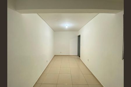Casa para alugar com 41m², 1 quarto e sem vagaSuíte