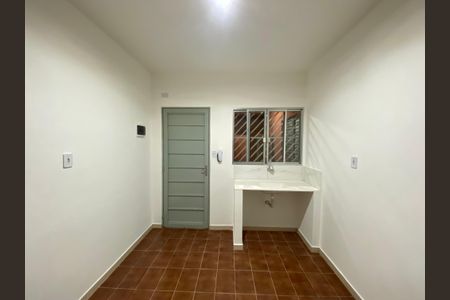 Sala/Cozinha de casa para alugar com 1 quarto, 41m² em Vila Ede, São Paulo