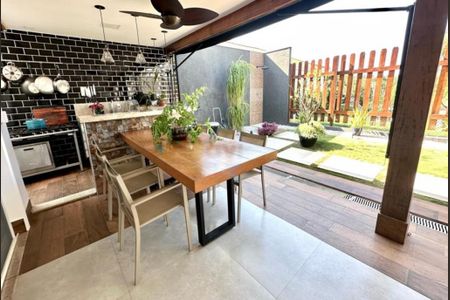 Casa à venda com 3 quartos, 250m² em Jardim Myrian Moreira da Costa, Campinas