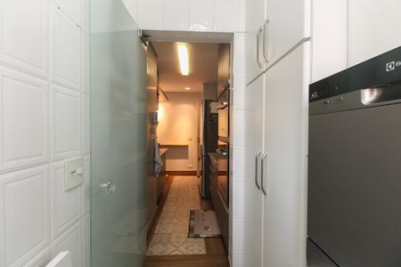 Apartamento à venda com 54m², 2 quartos e 2 vagasÁrea de Serviço 
