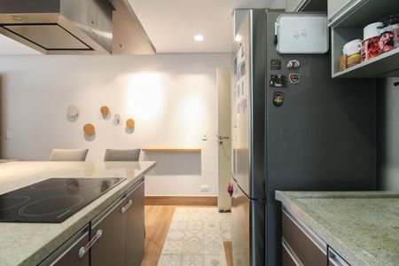 Apartamento à venda com 54m², 2 quartos e 2 vagasCozinha 