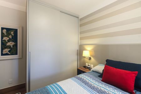 Apartamento à venda com 54m², 2 quartos e 2 vagasSuíte 