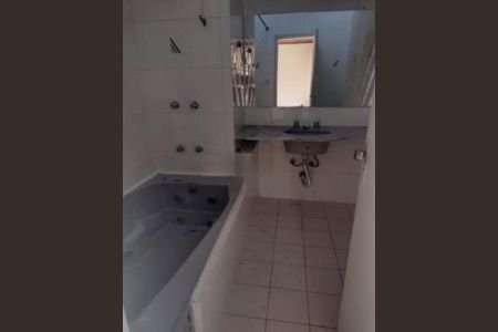 Banheiro 1 de apartamento para alugar com 3 quartos, 125m² em Santana, Porto Alegre