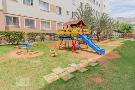 Apartamento à venda com 45m², 2 quartos e 1 vaga Apartamento à venda com 45m², 2 quartos e 1 vagaÁrea comum - Playground