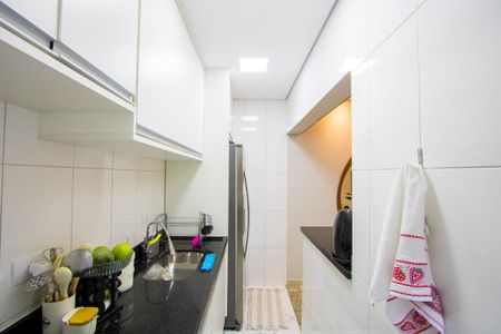 Apartamento à venda com 64m², 2 quartos e 1 vaga Apartamento à venda com 64m², 2 quartos e 1 vagaCozinha