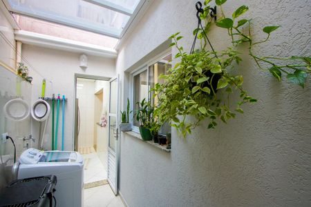 Apartamento à venda com 64m², 2 quartos e 1 vaga Apartamento à venda com 64m², 2 quartos e 1 vagaÁrea de serviço