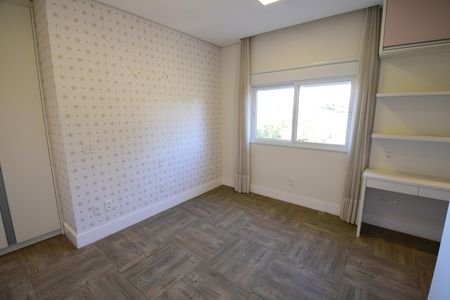 Casa de condomínio à venda com 310m², 3 quartos e 4 vagasQuarto 2 - Suíte