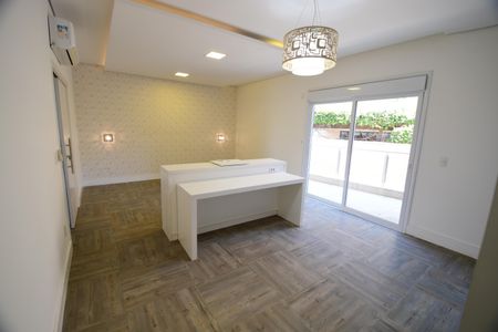 Casa de condomínio à venda com 310m², 3 quartos e 4 vagasQuarto 3 - Suíte