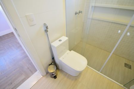 Casa de condomínio à venda com 310m², 3 quartos e 4 vagasBanheiro Suíte