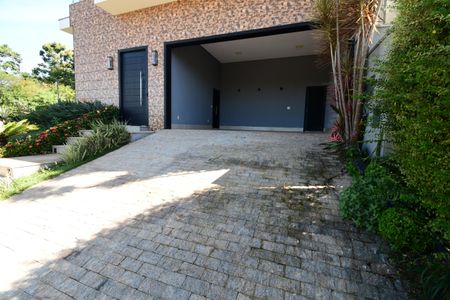 Casa de condomínio à venda com 310m², 3 quartos e 4 vagasGaragem