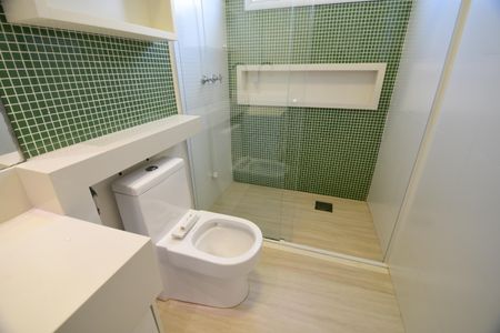 Casa de condomínio à venda com 310m², 3 quartos e 4 vagasBanheiro Suíte