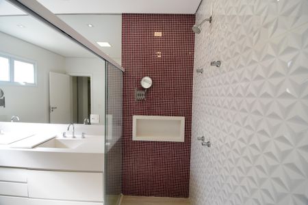 Casa de condomínio à venda com 310m², 3 quartos e 4 vagasBanheiro Suíte