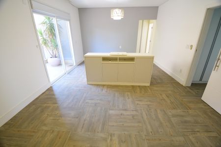 Casa de condomínio à venda com 310m², 3 quartos e 4 vagasQuarto 3 - Suíte