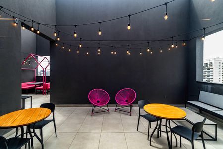 Studio para alugar com 24m², 1 quarto e sem vagaÁrea comum - Salão de festas