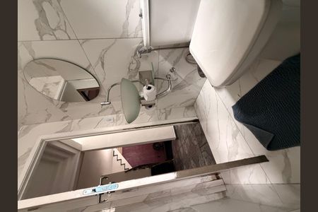 Casa para alugar com 270m², 3 quartos e 5 vagasBanheiro social 01