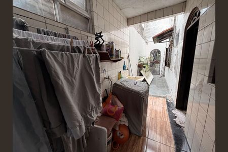 Casa para alugar com 270m², 3 quartos e 5 vagasLavanderia