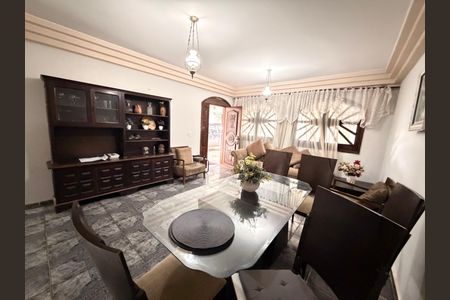 Sala de casa para alugar com 3 quartos, 270m² em Taguatinga Norte, Brasília