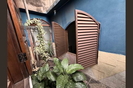 Casa para alugar com 270m², 3 quartos e 5 vagasJardim de inverno 