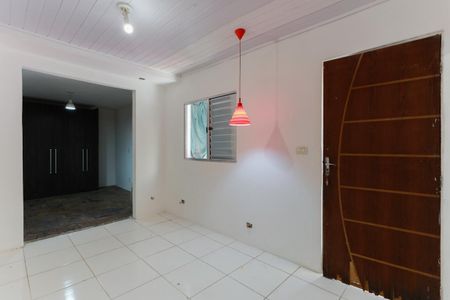 Sala de casa para alugar com 1 quarto, 35m² em Parque Peruche, São Paulo