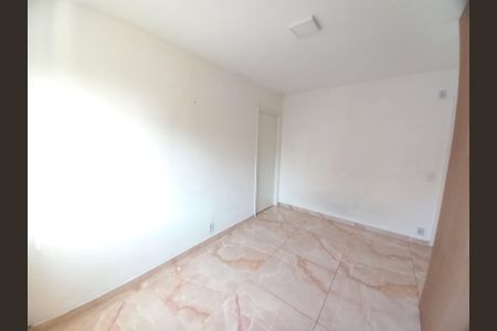 Sala de apartamento para alugar com 2 quartos, 61m² em Parque Sao Vicente, São Vicente