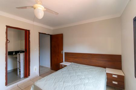 Casa para alugar com 100m², 2 quartos e 2 vagasSuíte