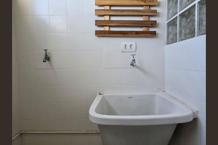 Apartamento para alugar com 64m², 2 quartos e 1 vaga Apartamento para alugar com 64m², 2 quartos e 1 vagaÁrea de Serviço