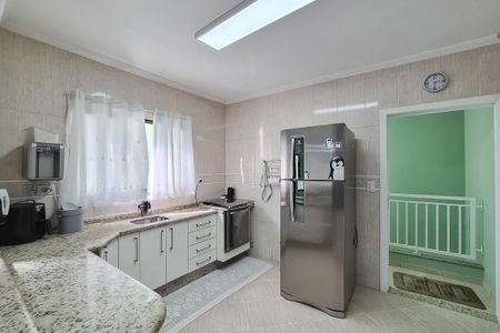Casa à venda com 237m², 3 quartos e 4 vagasCozinha