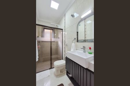 Casa à venda com 237m², 3 quartos e 4 vagasBanheiro Social