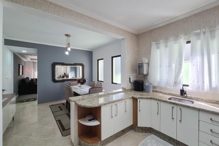 Casa à venda com 237m², 3 quartos e 4 vagasCozinha