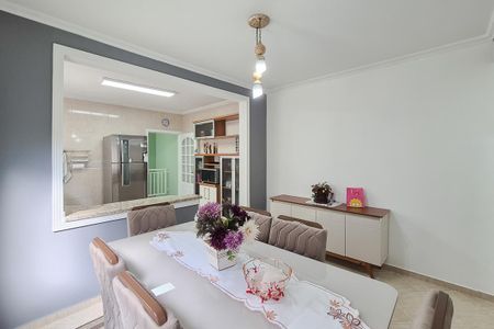 Casa à venda com 237m², 3 quartos e 4 vagasCopa