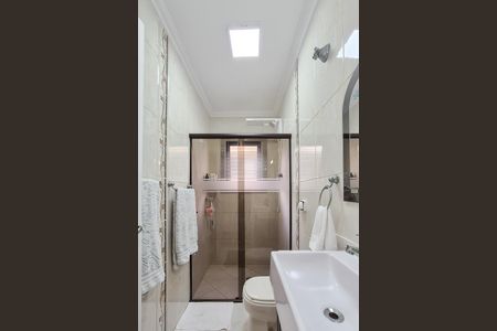 Casa à venda com 237m², 3 quartos e 4 vagasBanheiro Social