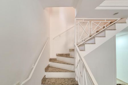 Casa à venda com 237m², 3 quartos e 4 vagasCorredor