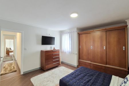 Casa à venda com 237m², 3 quartos e 4 vagasQuarto 2