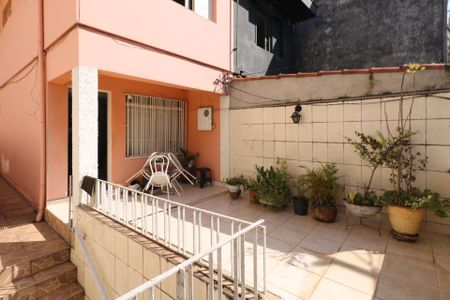 Casa à venda com 141m², 3 quartos e 1 vagaQuintal