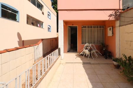 Casa à venda com 141m², 3 quartos e 1 vagaQuintal