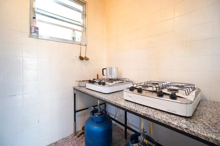 Casa à venda com 130m², 5 quartos e sem vaga Casa à venda com 130m², 5 quartos e sem vagaCozinha