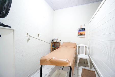 Casa à venda com 130m², 5 quartos e sem vaga Casa à venda com 130m², 5 quartos e sem vagaQuarto 04