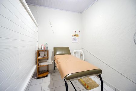 Quarto 02 de casa à venda com 5 quartos, 130m² em Vila Carrão, São Paulo
