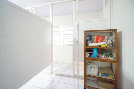 Quarto 01 de casa à venda com 5 quartos, 130m² em Vila Carrão, São Paulo
