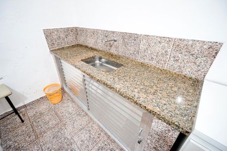 Casa à venda com 130m², 5 quartos e sem vaga Casa à venda com 130m², 5 quartos e sem vagaPia