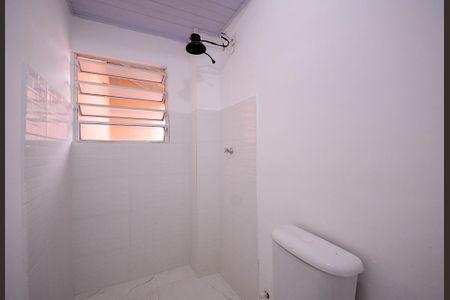 Banheiro  de casa à venda com 1 quarto, 25m² em Vila Dom Pedro I, São Paulo