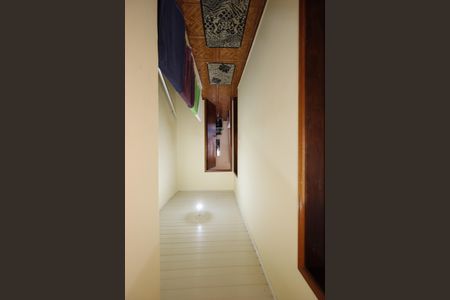Corredor de casa à venda com 4 quartos, 300m² em Vila Guilherme, São Paulo