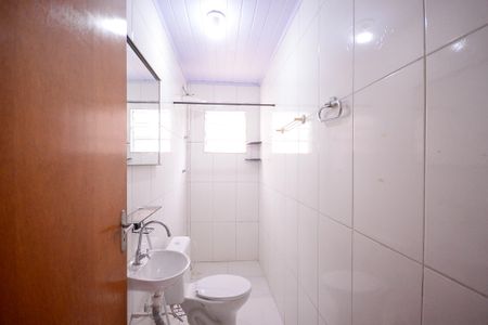 Banheiro  de casa para alugar com 1 quarto, 52m² em Vila Dom Pedro I, São Paulo